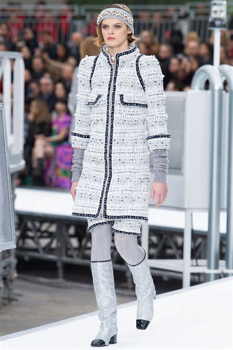 space themed chanel fall winter 2017|Chanel dresses fall 2017.